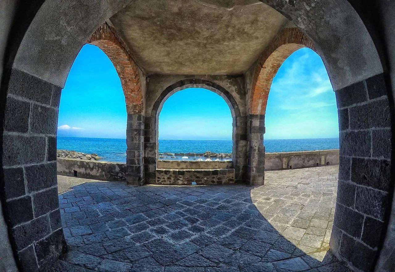 Bed & Breakfast La Baronessa B&B Riposto Italia